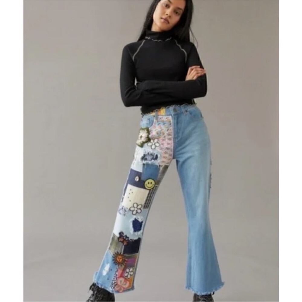 NWT BDG• denim flare with patchwork